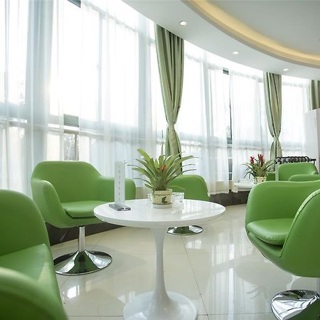 Vatica Shangdong Zaozhuang Tengzhou Railway Station Hotel Eksteriør billede