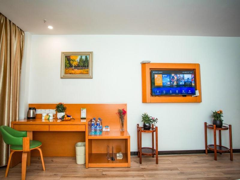Vatica Shangdong Zaozhuang Tengzhou Railway Station Hotel Eksteriør billede
